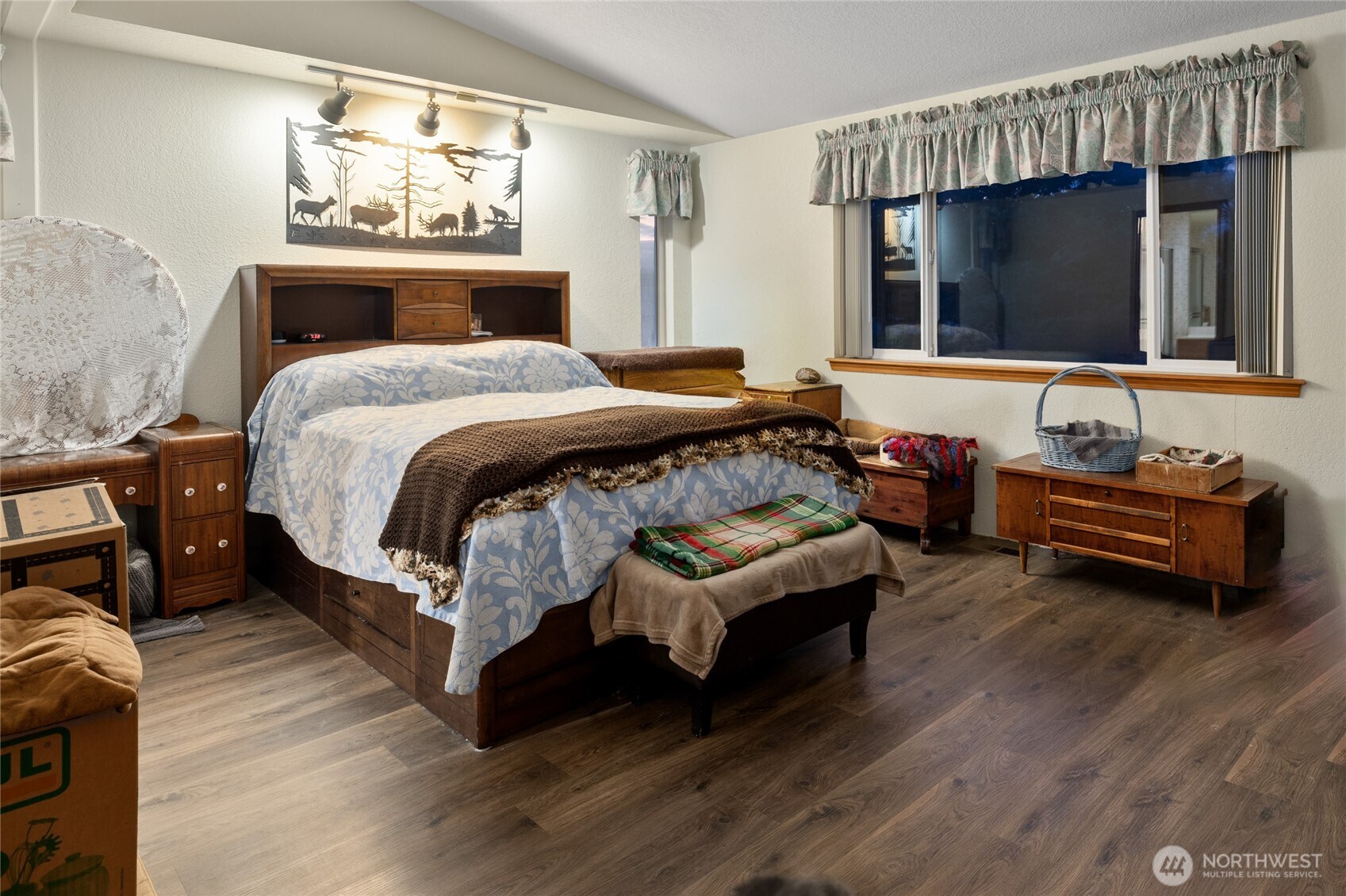 10350 Highway 97 , Ellensburg, WA 98926