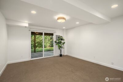 2650 79th Avenue NE, Medina, WA 98039 - Photo 31