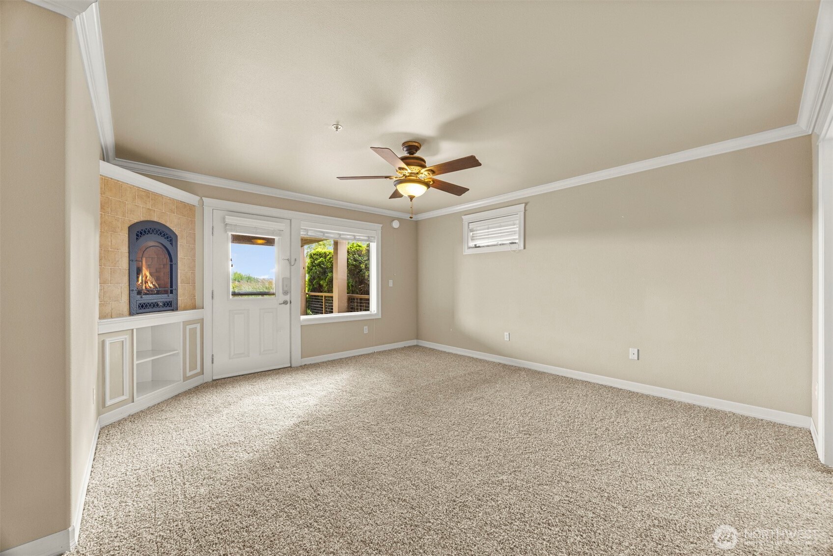 1300 Peace Portal Drive #106, Blaine, WA 98230