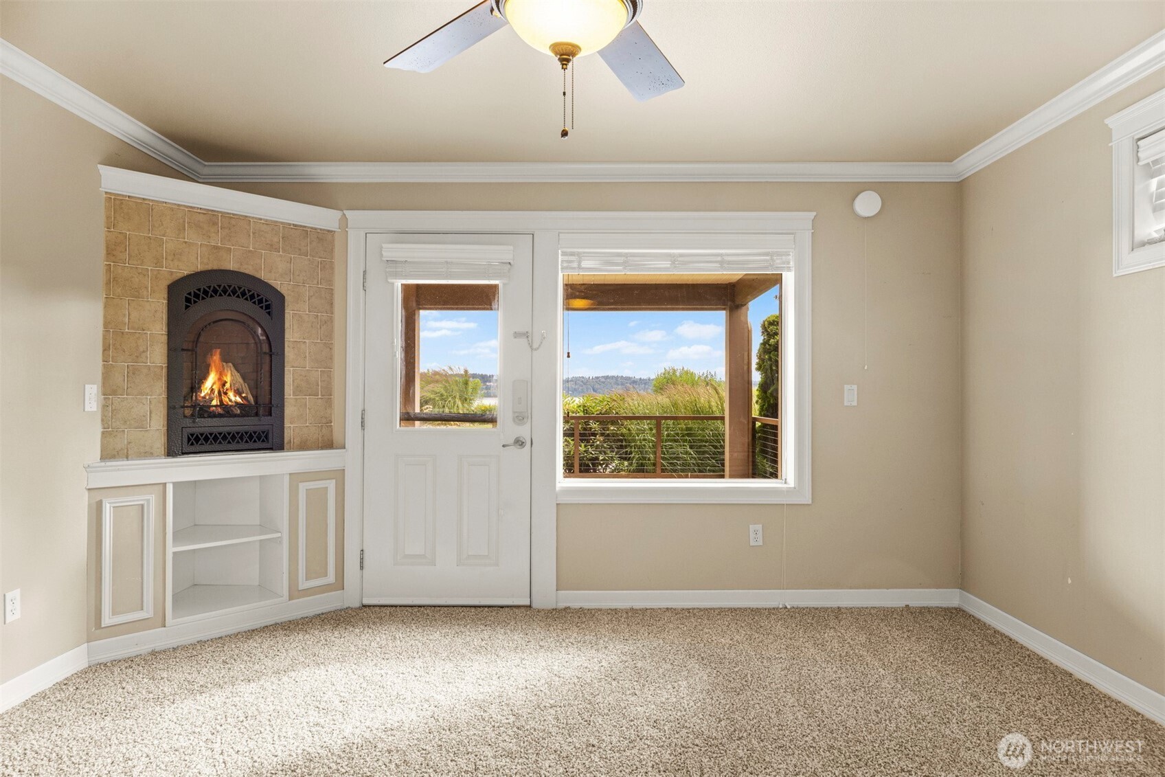 1300 Peace Portal Drive #106, Blaine, WA 98230