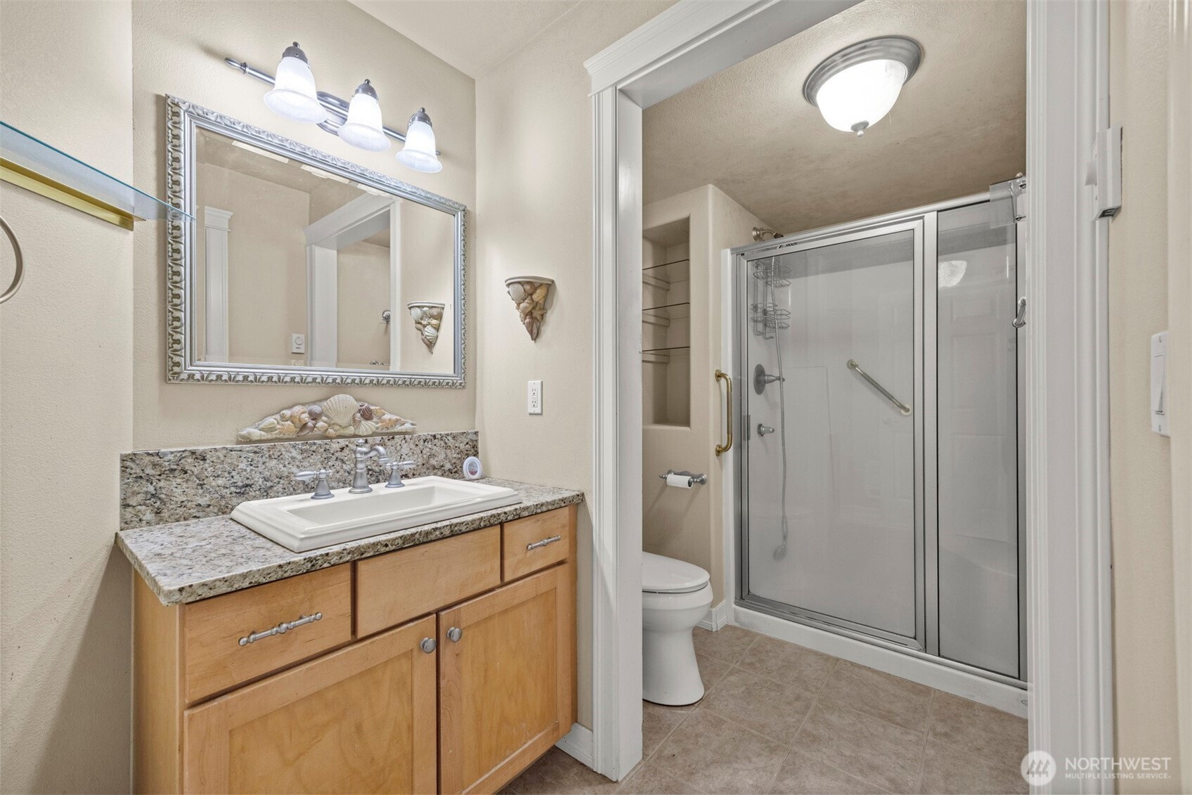 1300 Peace Portal Drive #106, Blaine, WA 98230