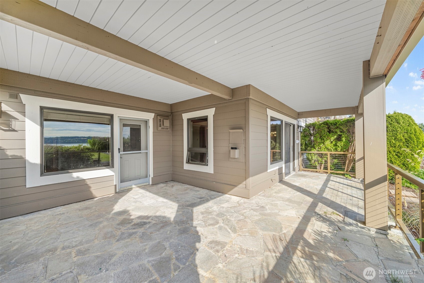 1300 Peace Portal Drive #106, Blaine, WA 98230