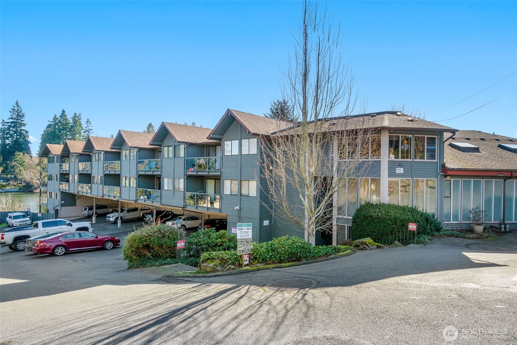 19428 Aurora Avenue N #431, Shoreline, WA 98133