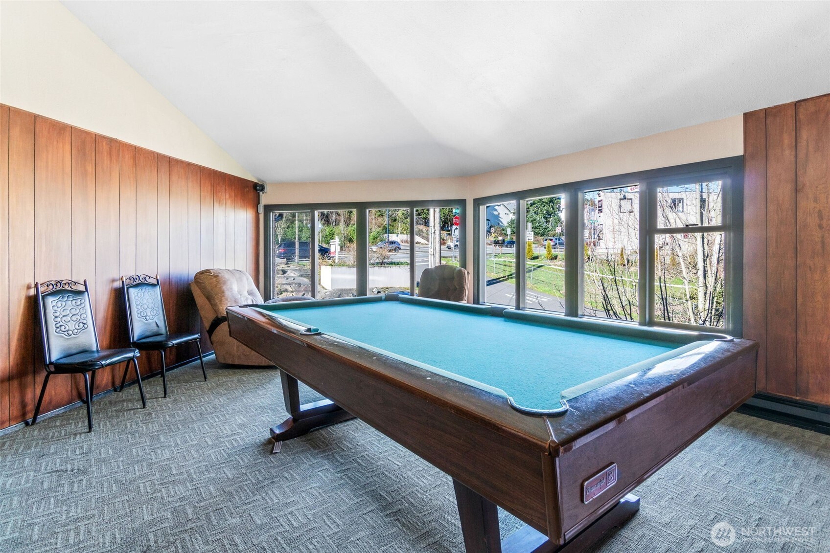 19428 Aurora Avenue N #431, Shoreline, WA 98133