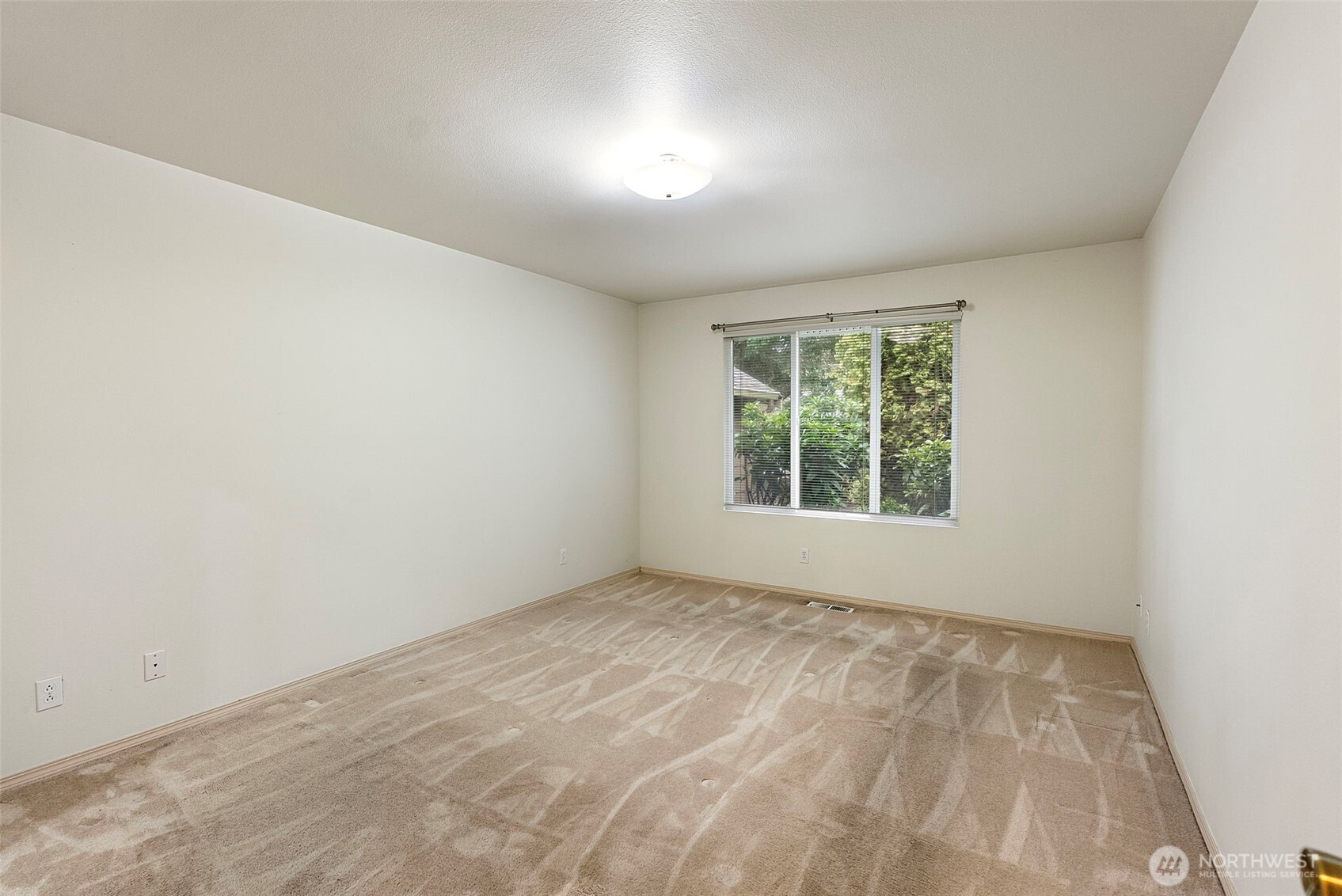 9738 Sea Isle Lane NW, Silverdale, WA 98383