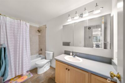 11556 Greenwood Avenue N #105, Seattle, WA 98133 - Photo 16