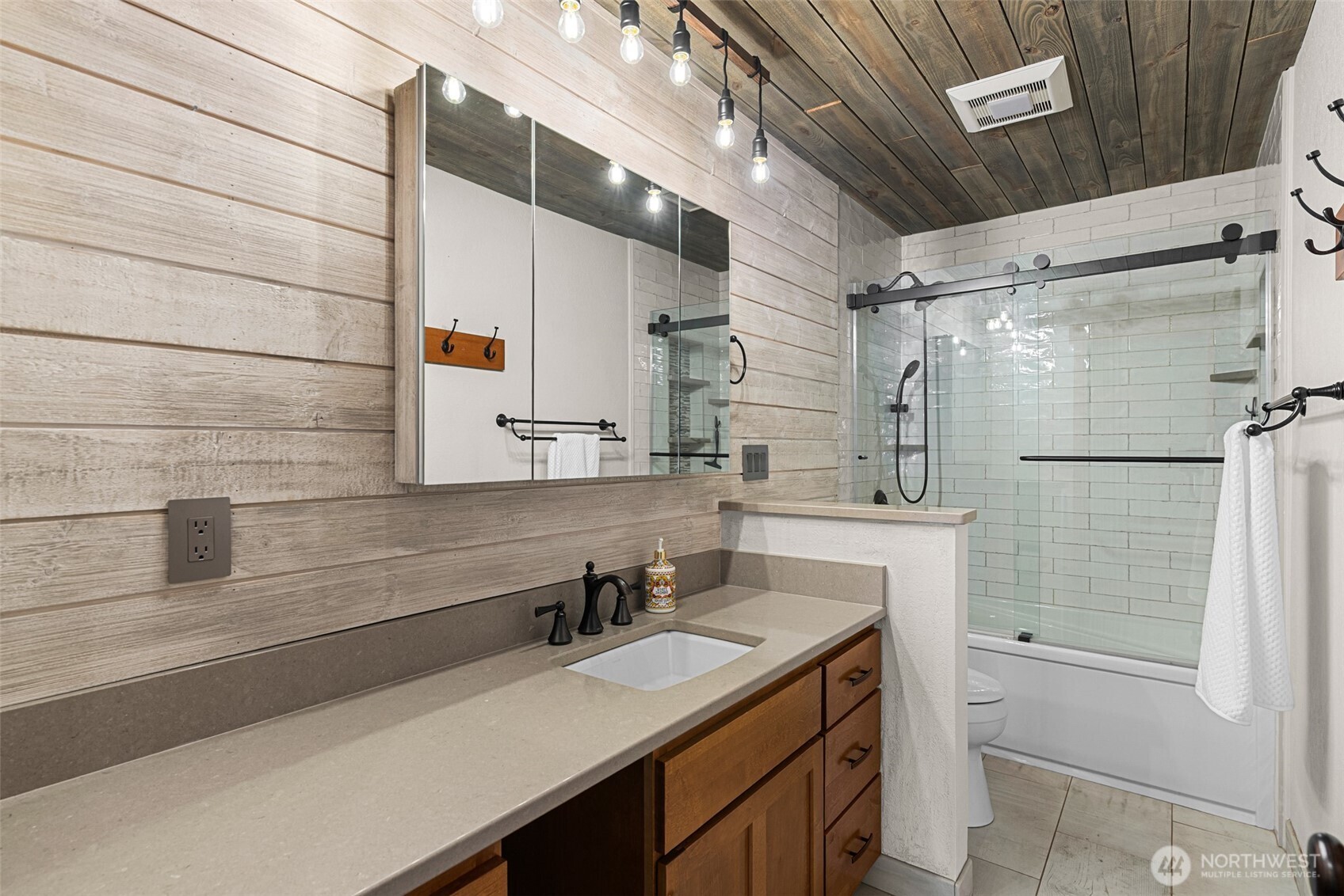 1308 Seneca Avenue S, Wenatchee, WA 98801