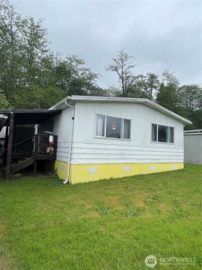 1050 Howard Street #10, Raymond, WA 98577