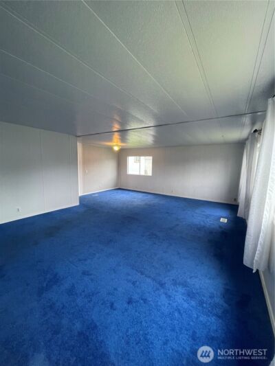 1050 Howard Street #10, Raymond, WA 98577 - Photo 3