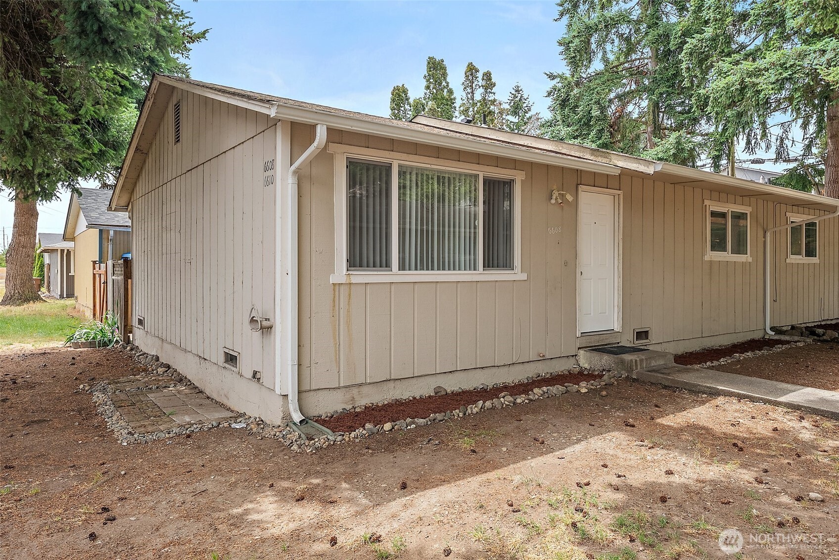 6610 S Madison Street , Tacoma, WA 98409