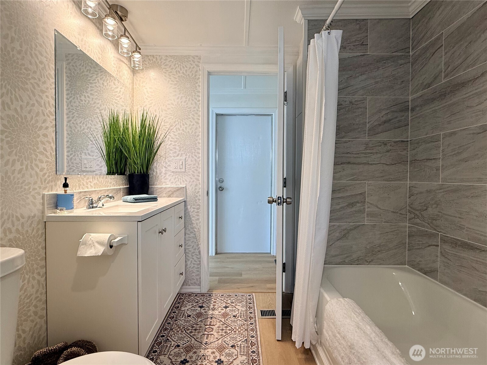 20512 10th Avenue E ##44, Spanaway, WA 98387