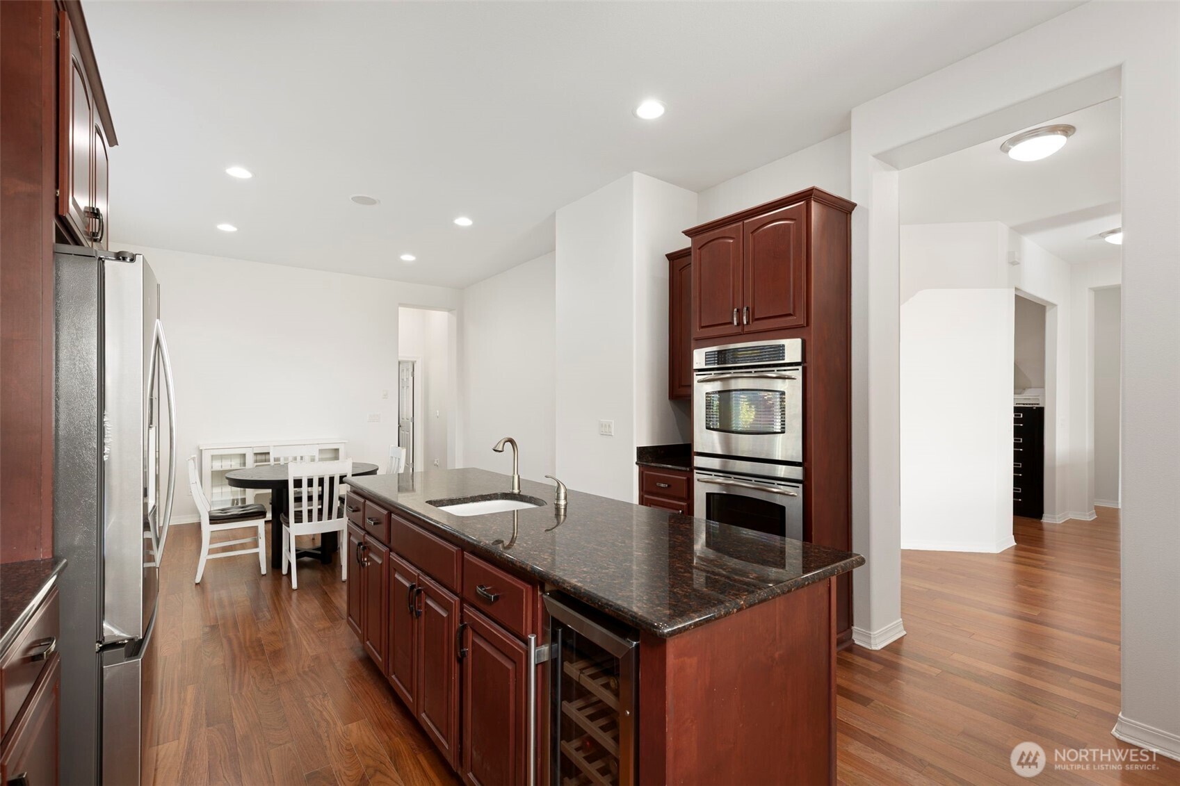 8025 Columbia Way NE, Lacey, WA 98516