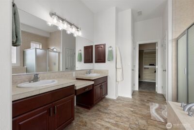 8025 Columbia Way NE, Lacey, WA 98516 - Photo 19