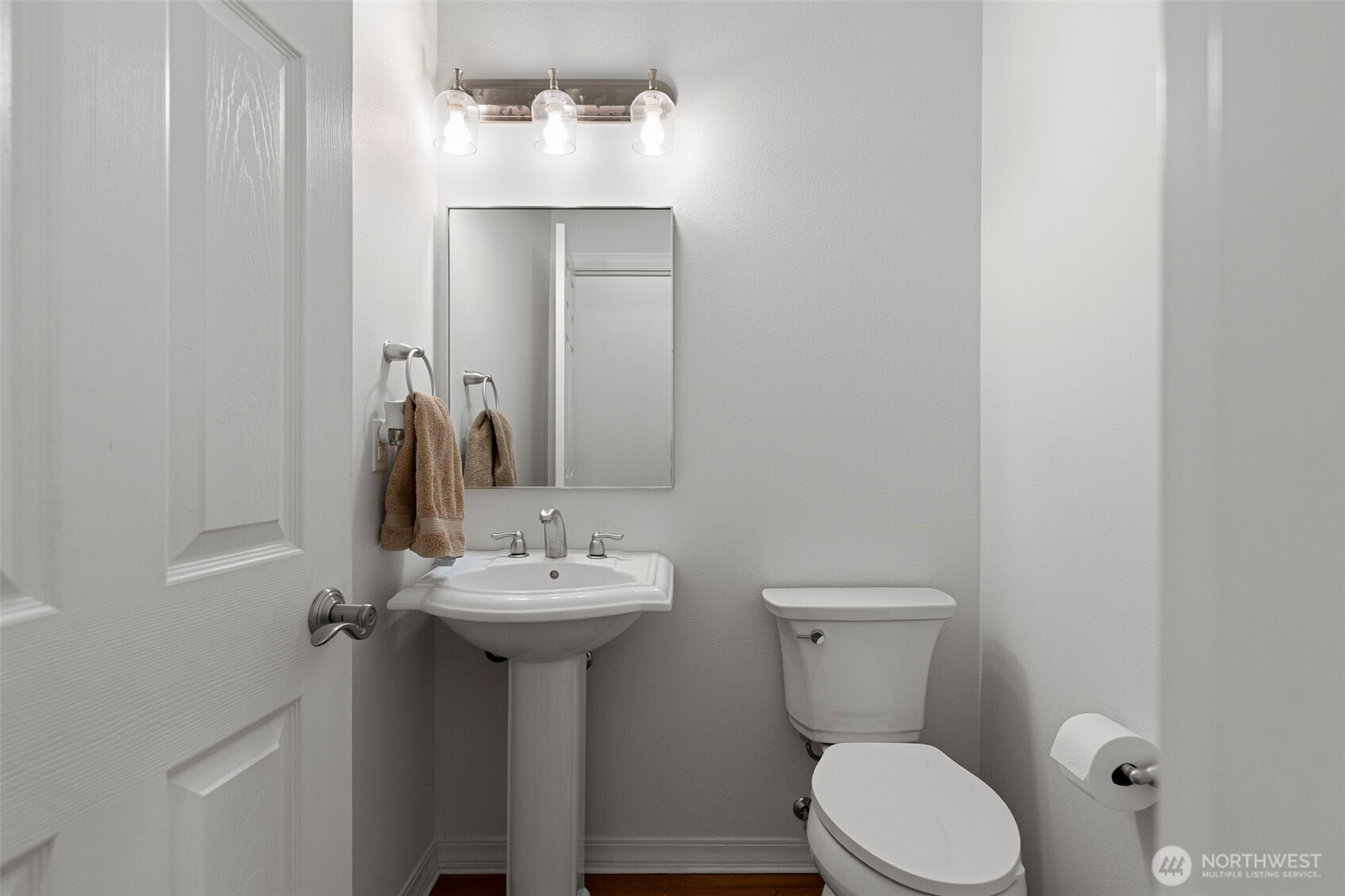 8025 Columbia Way NE, Lacey, WA 98516