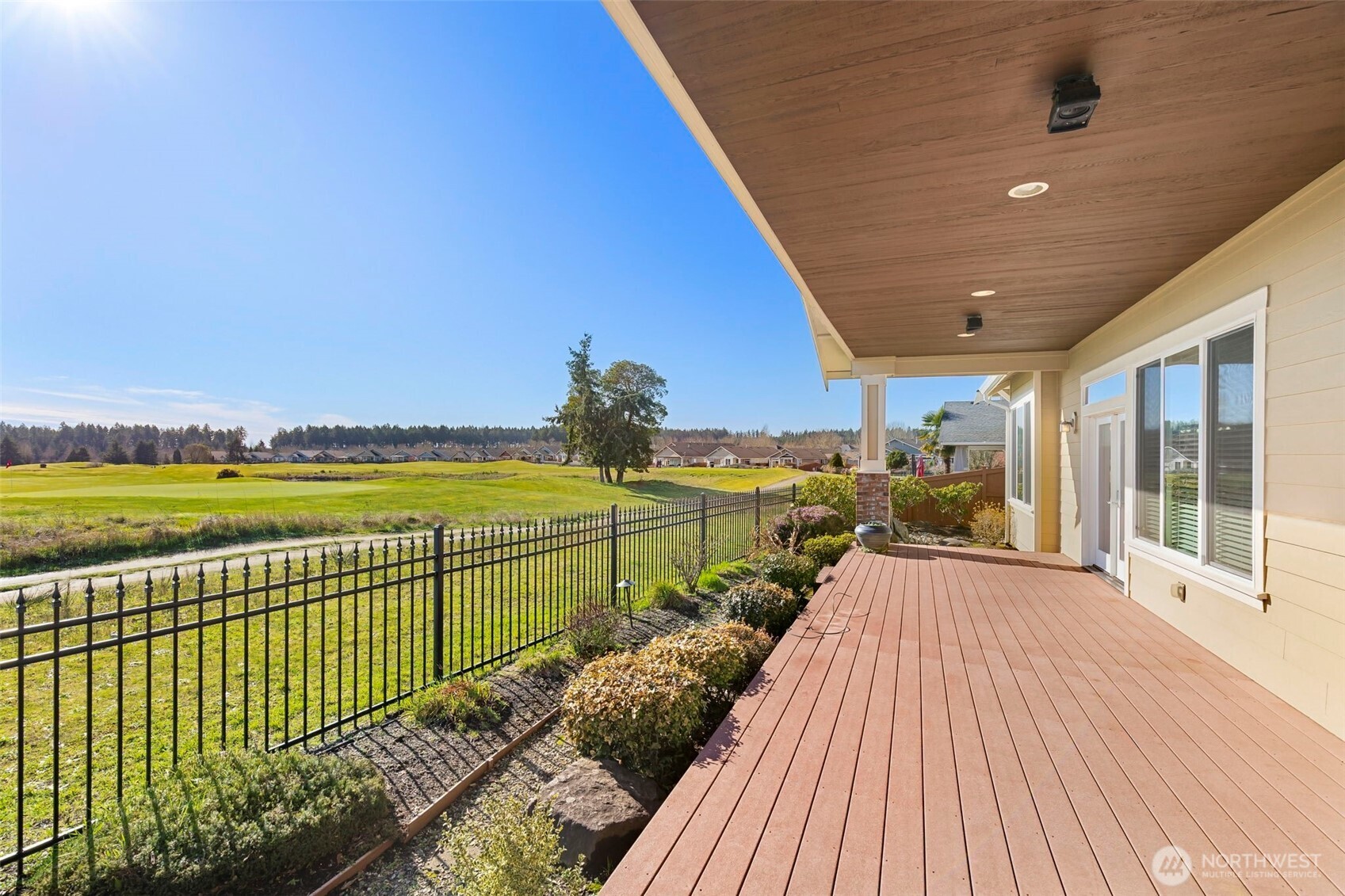 8025 Columbia Way NE, Lacey, WA 98516