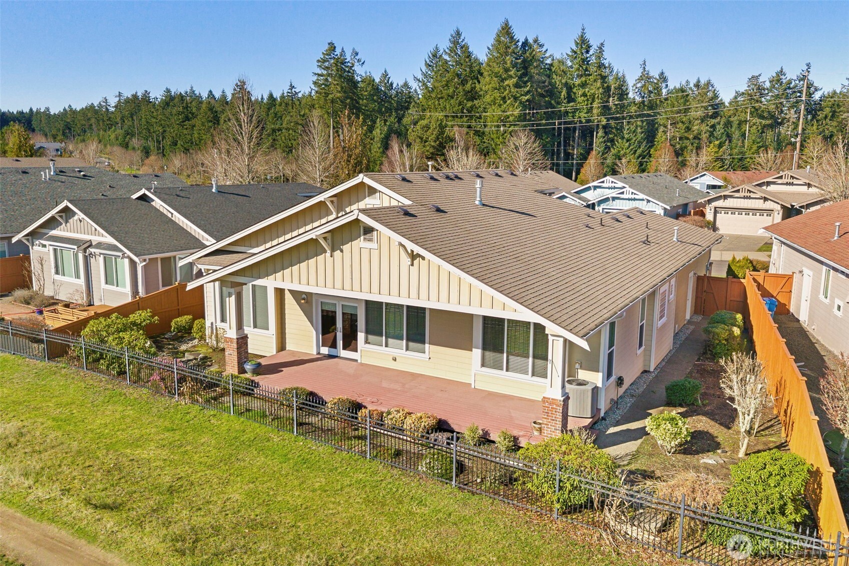 8025 Columbia Way NE, Lacey, WA 98516