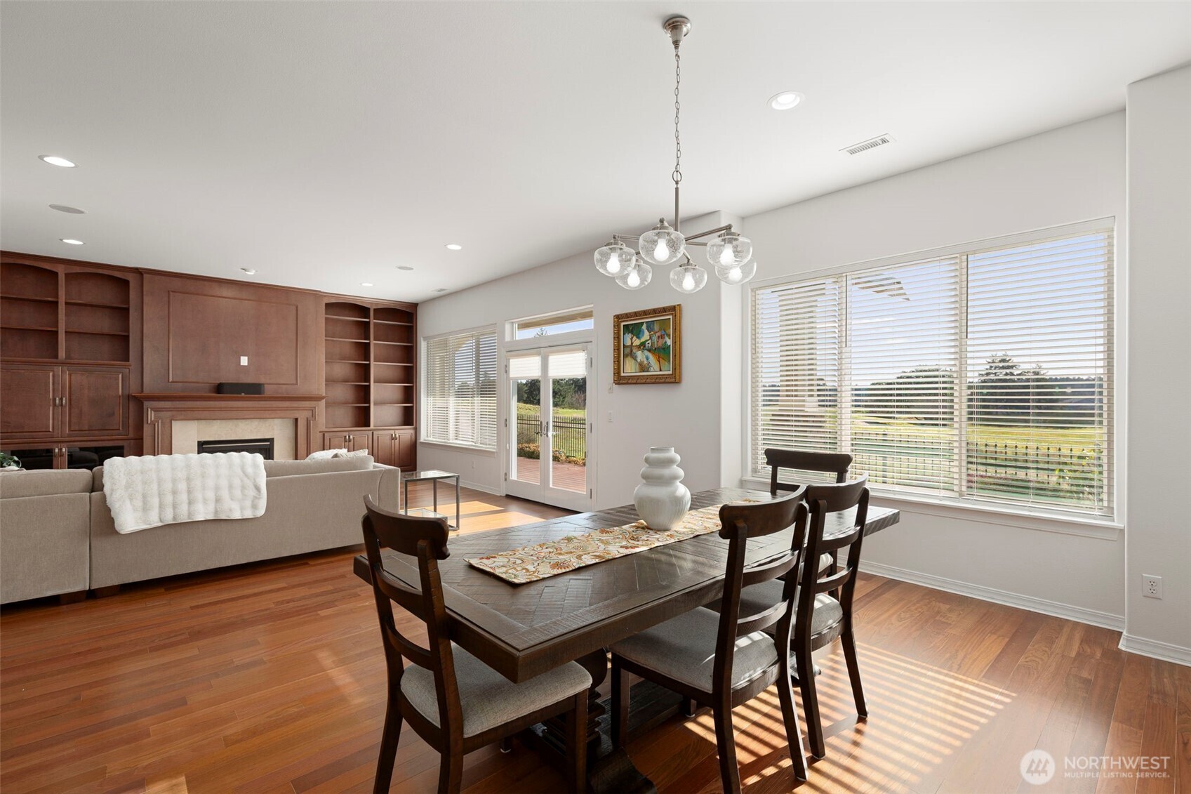 8025 Columbia Way NE, Lacey, WA 98516