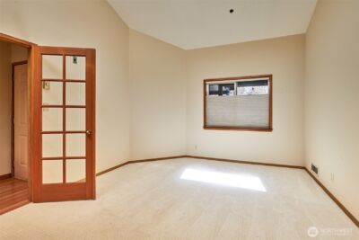 909 N 35TH Street #402, Seattle, WA 98103-8863 - Photo 24