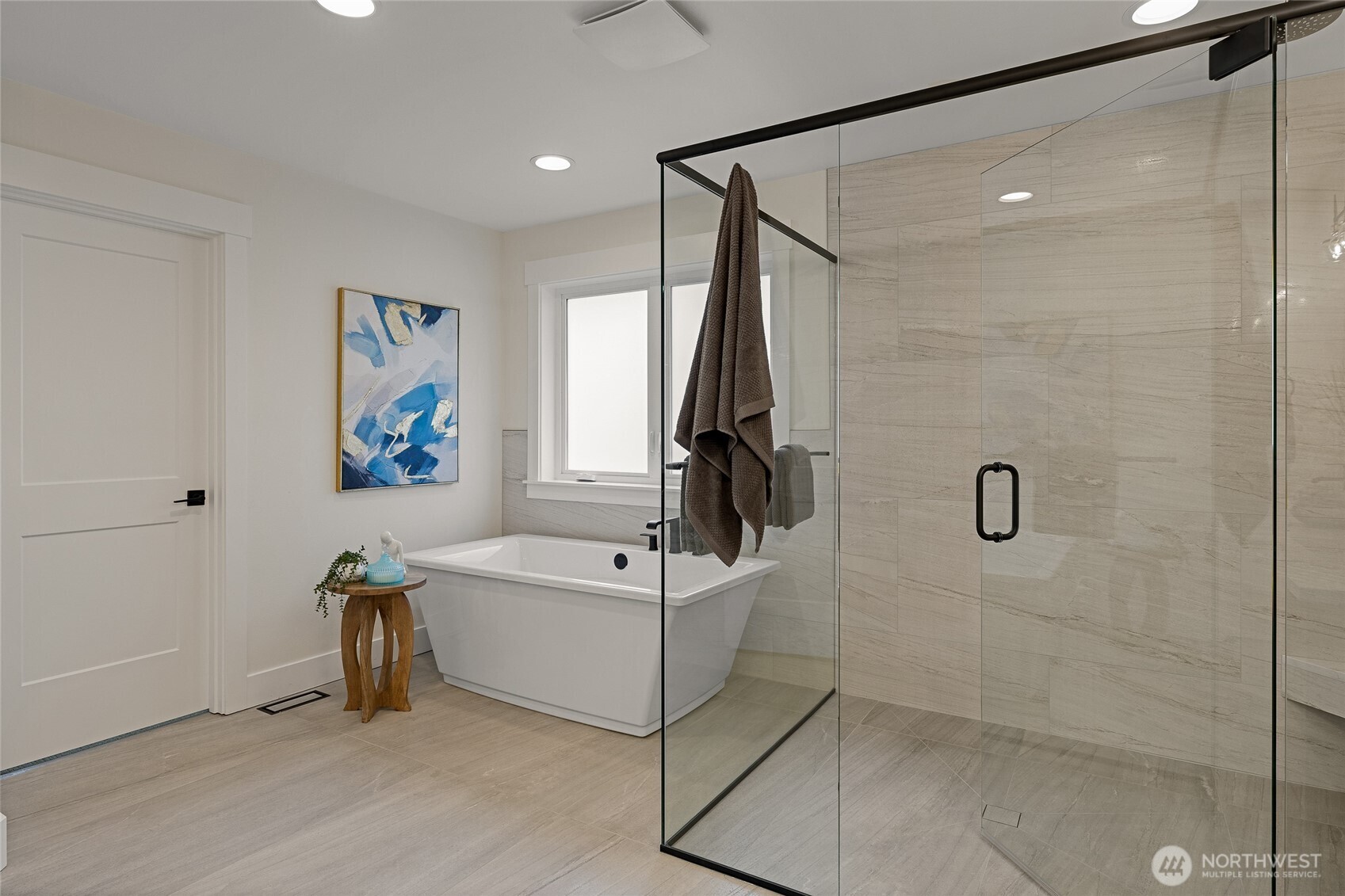 815 130th Avenue NE, Bellevue, WA 98005