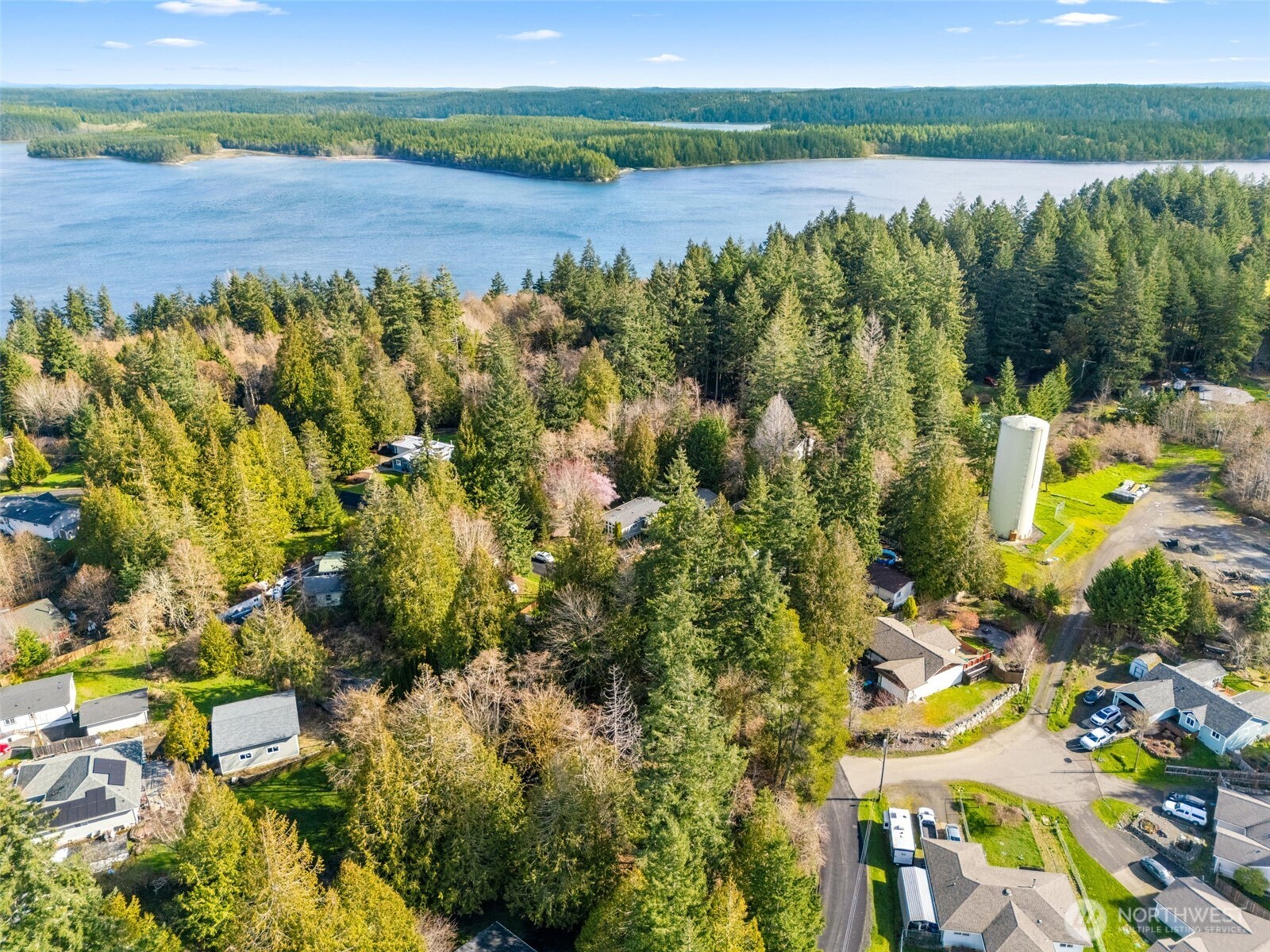 9733 Lookout Drive NW, Olympia, WA 98502