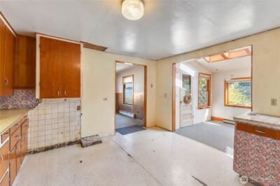 111 4th Avenue SW, Pacific, WA 98047 - Photo 5