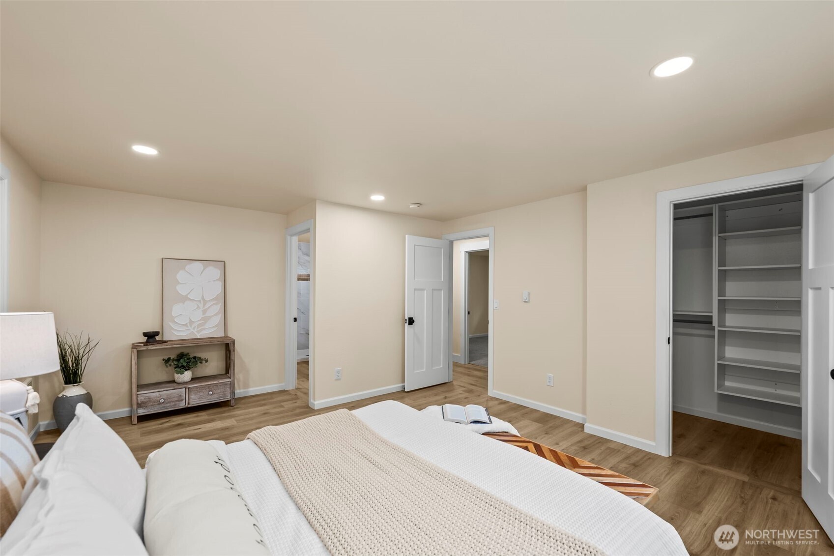 1037 9th Avenue , Fox Island, WA 98333