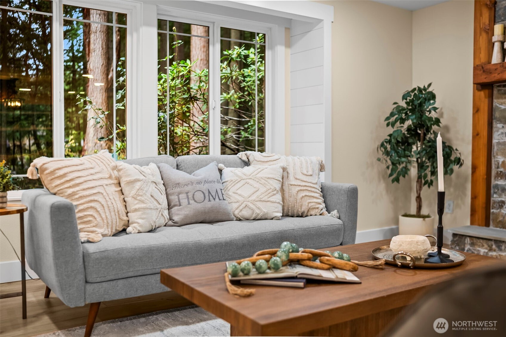 1037 9th Avenue , Fox Island, WA 98333