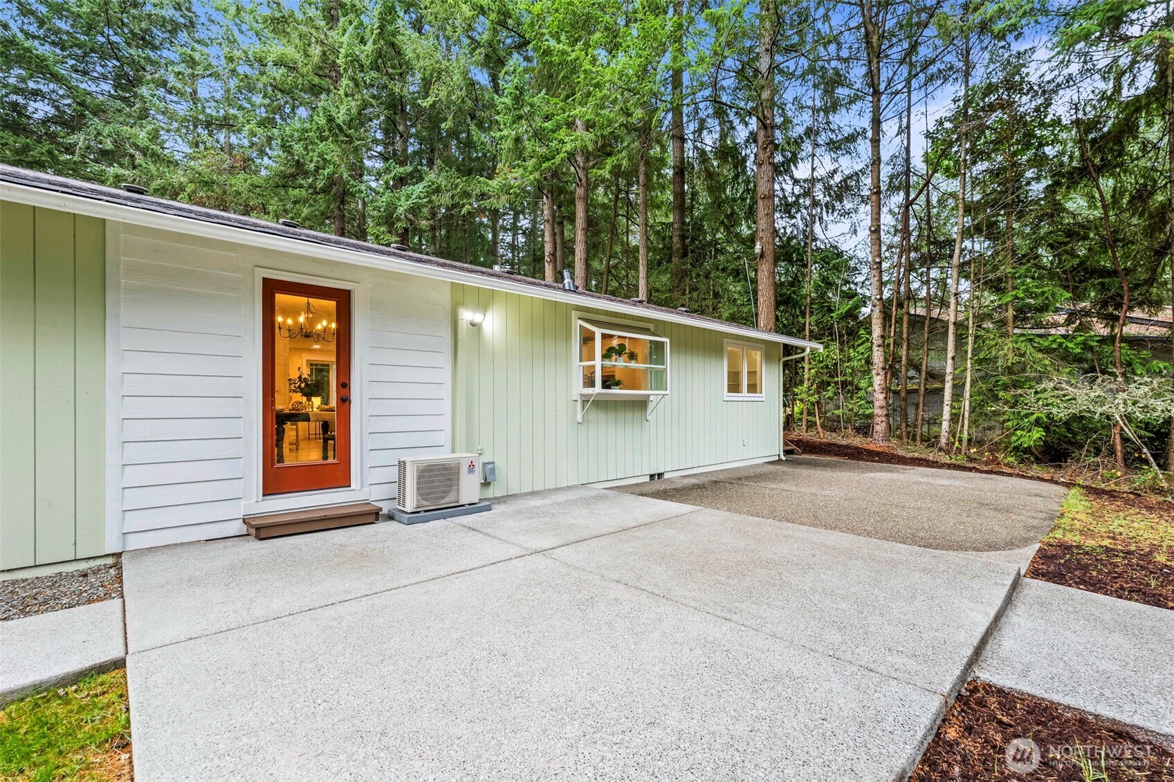 1037 9th Avenue , Fox Island, WA 98333