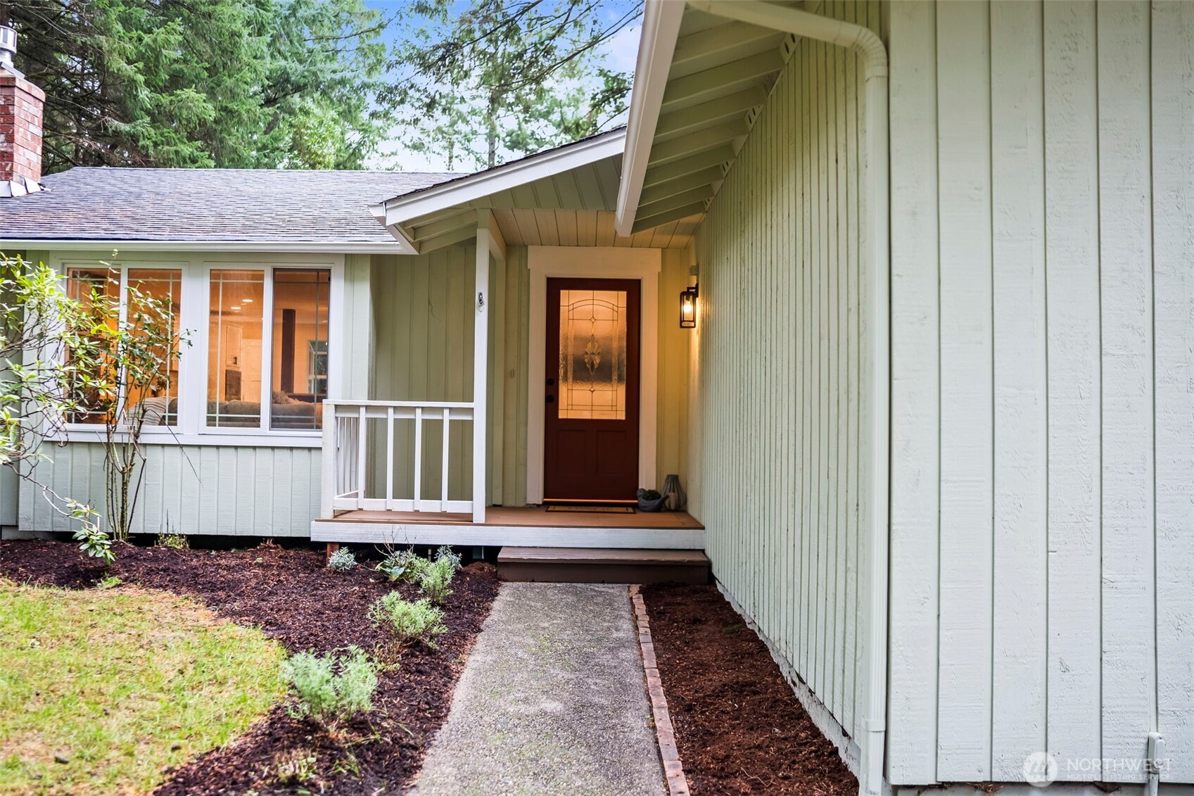 1037 9th Avenue , Fox Island, WA 98333