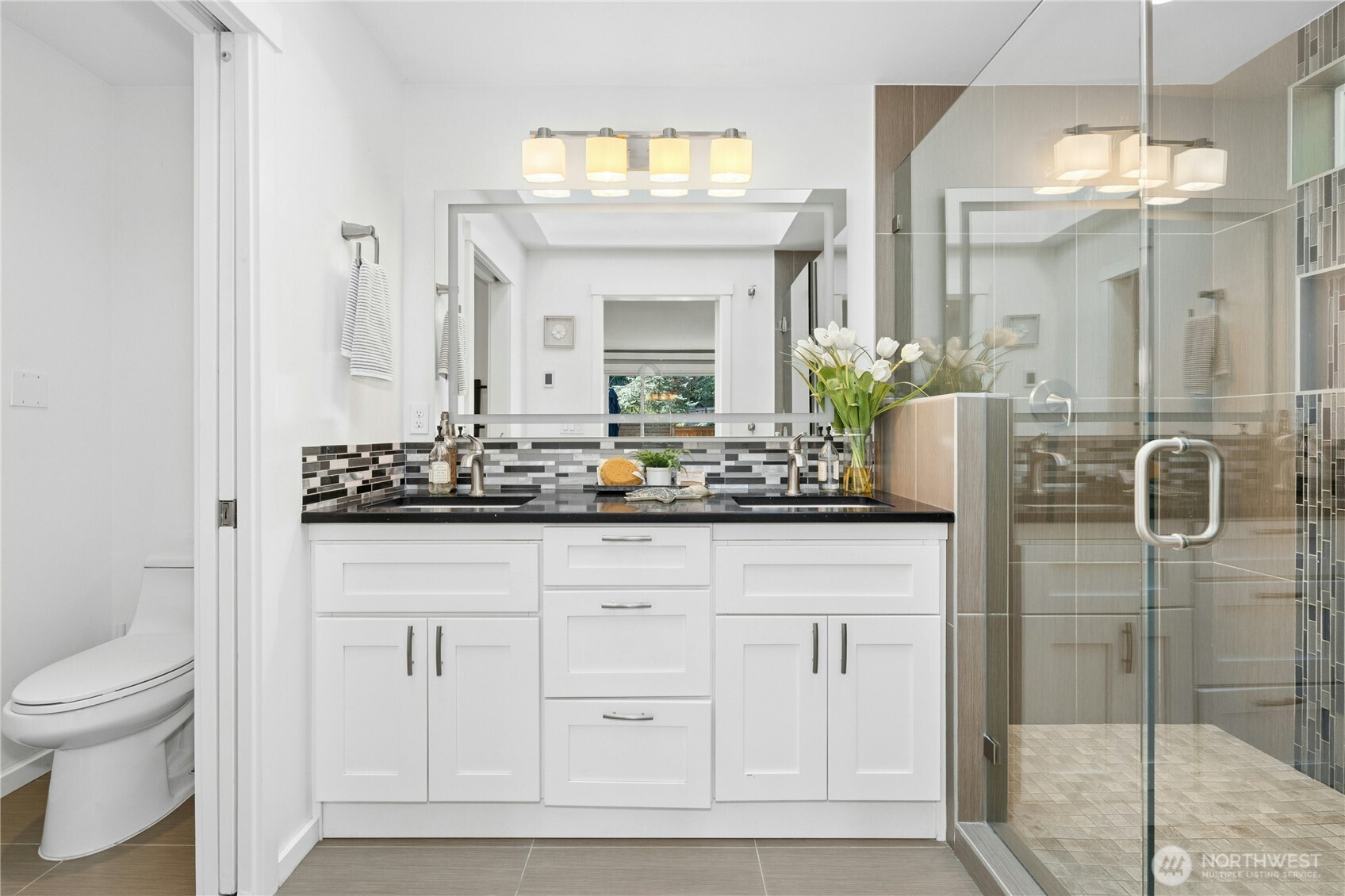 3016 106th Avenue SE, Bellevue, WA 98004