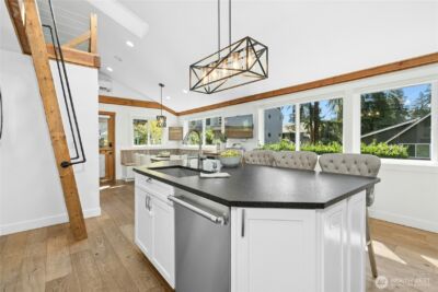 3016 106th Avenue SE, Bellevue, WA 98004 - Photo 10