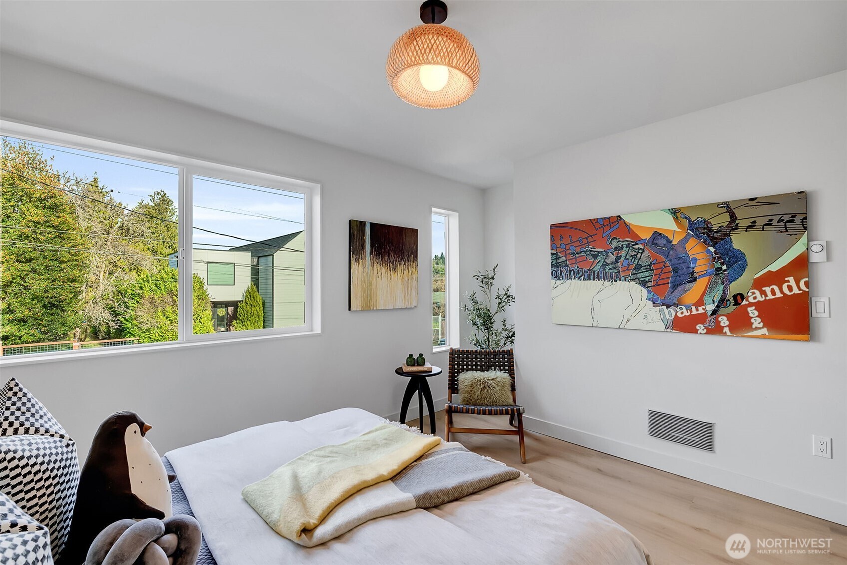 4405 S Holly Street , Seattle, WA 98118