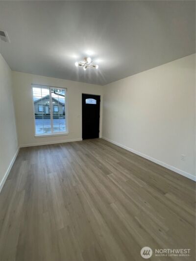 629 Duryea Street #A, Raymond, WA 98577 - Photo 3