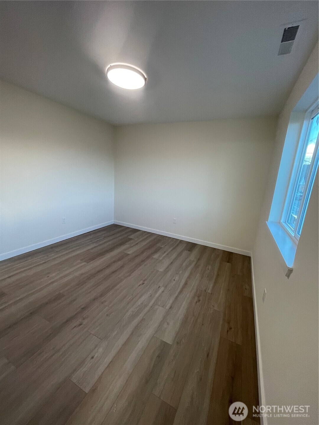 629 Duryea Street #A, Raymond, WA 98577