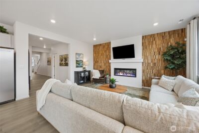742 129th Street E #18, Tacoma, WA 98445 - Photo 5