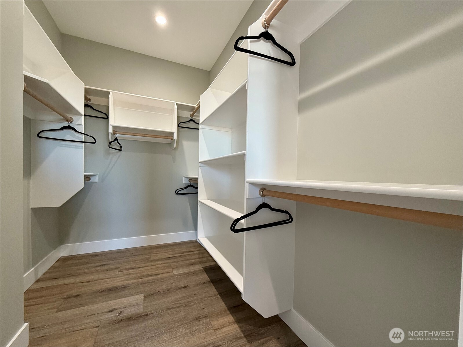 994 Alida Court SE, Ocean Shores, WA 98569