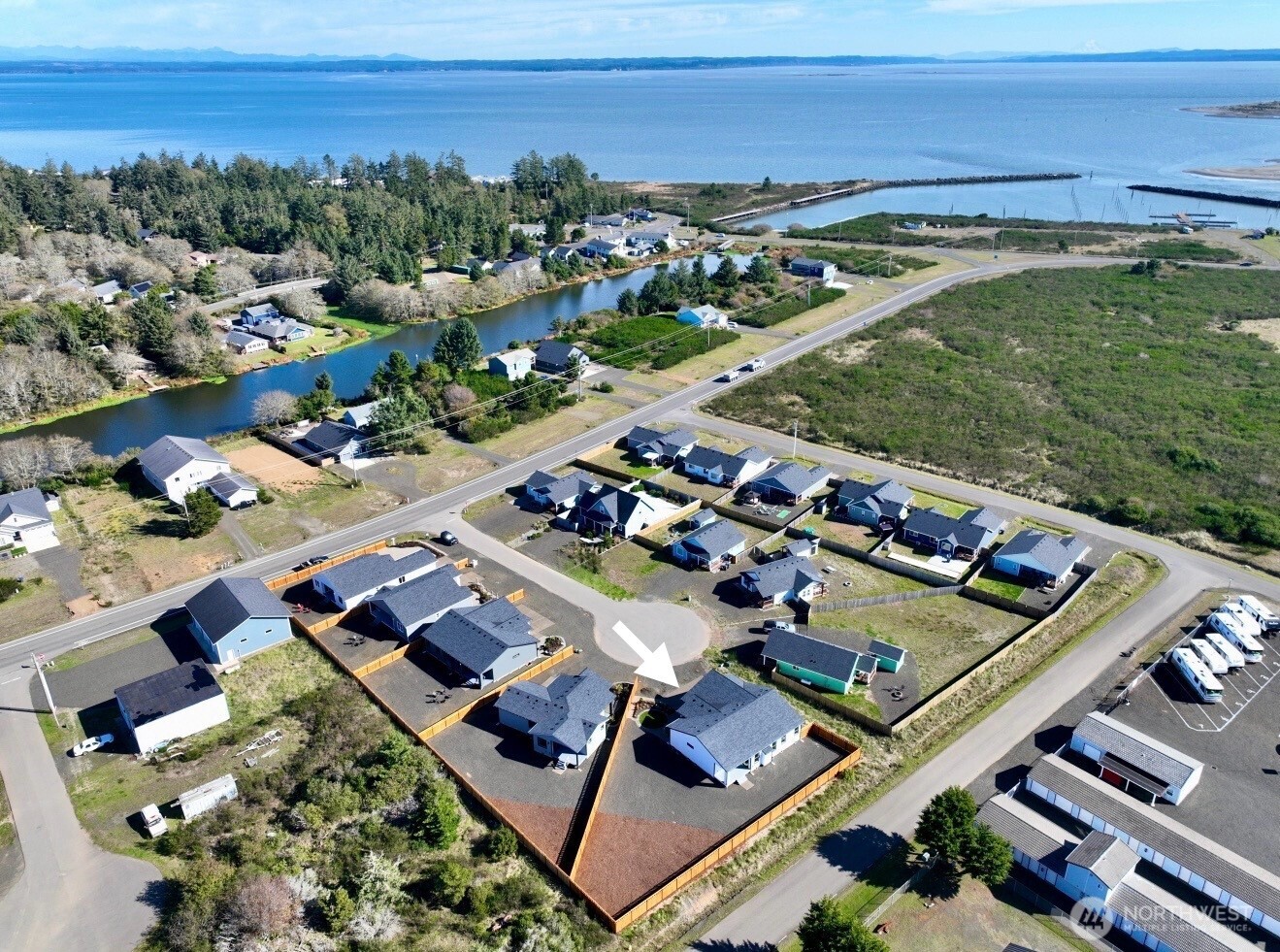 998 Alida Court SE, Ocean Shores, WA 98569