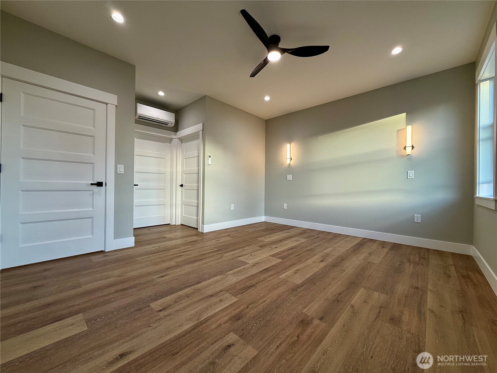 998 Alida Court SE, Ocean Shores, WA 98569