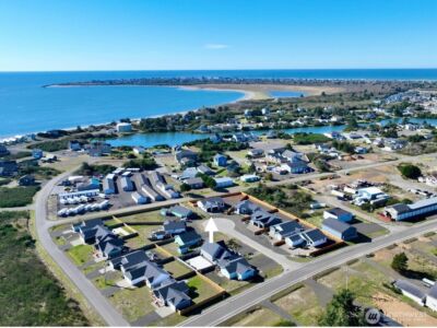 998 Alida Court SE, Ocean Shores, WA 98569 - Photo 5