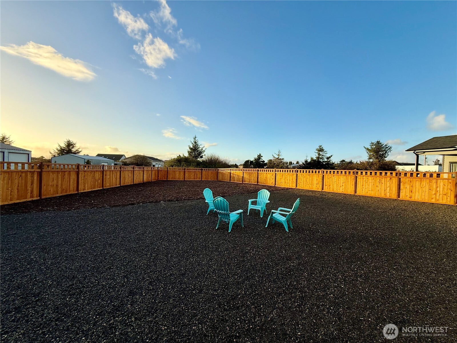 998 Alida Court SE, Ocean Shores, WA 98569