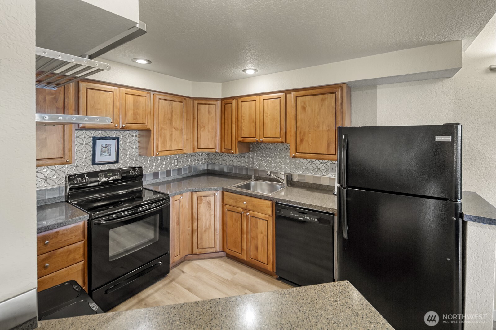 10601 Bagley Avenue N #304, Seattle, WA 98133