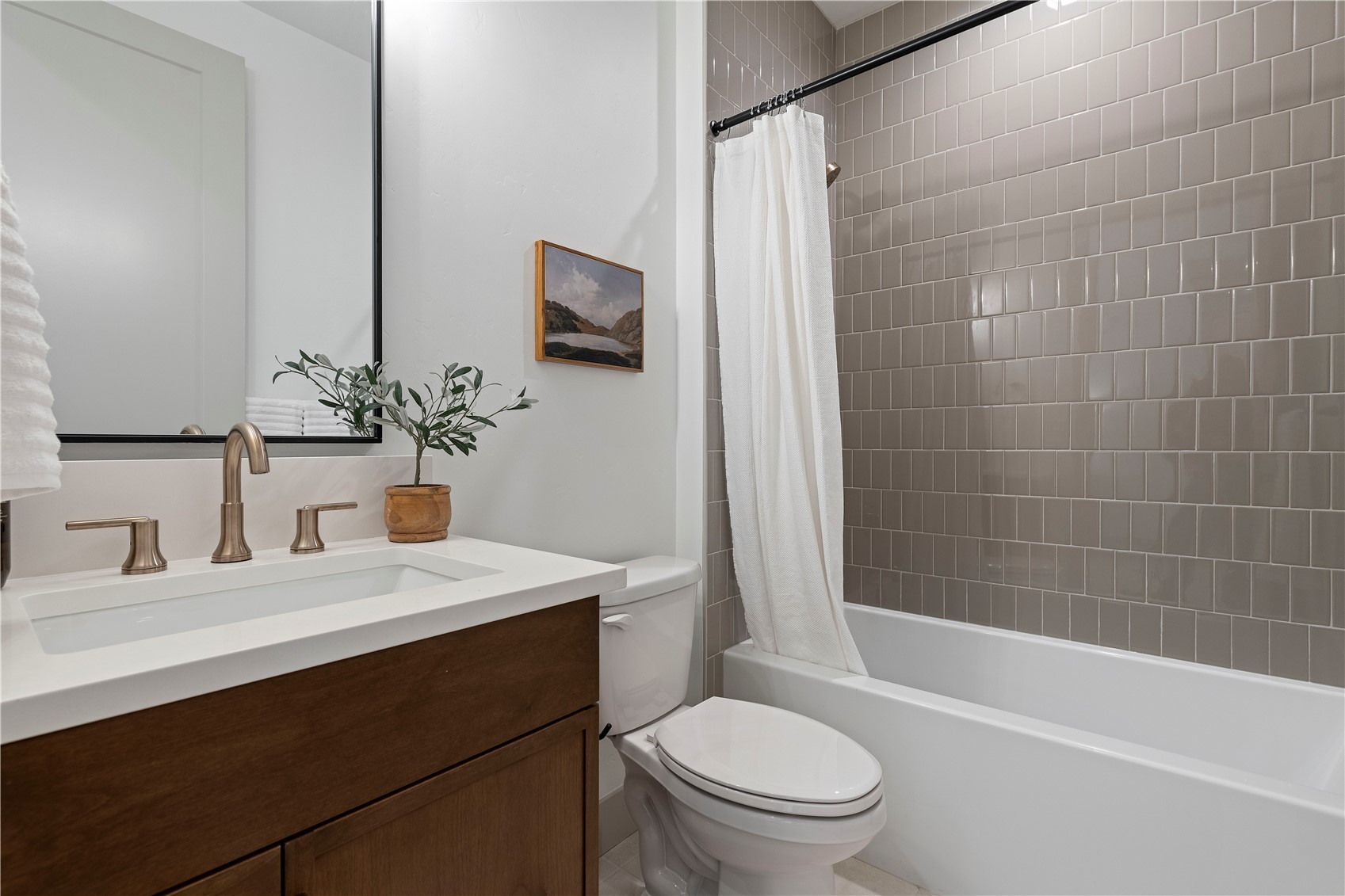 728 Blaine Street , Steilacoom, WA 98388