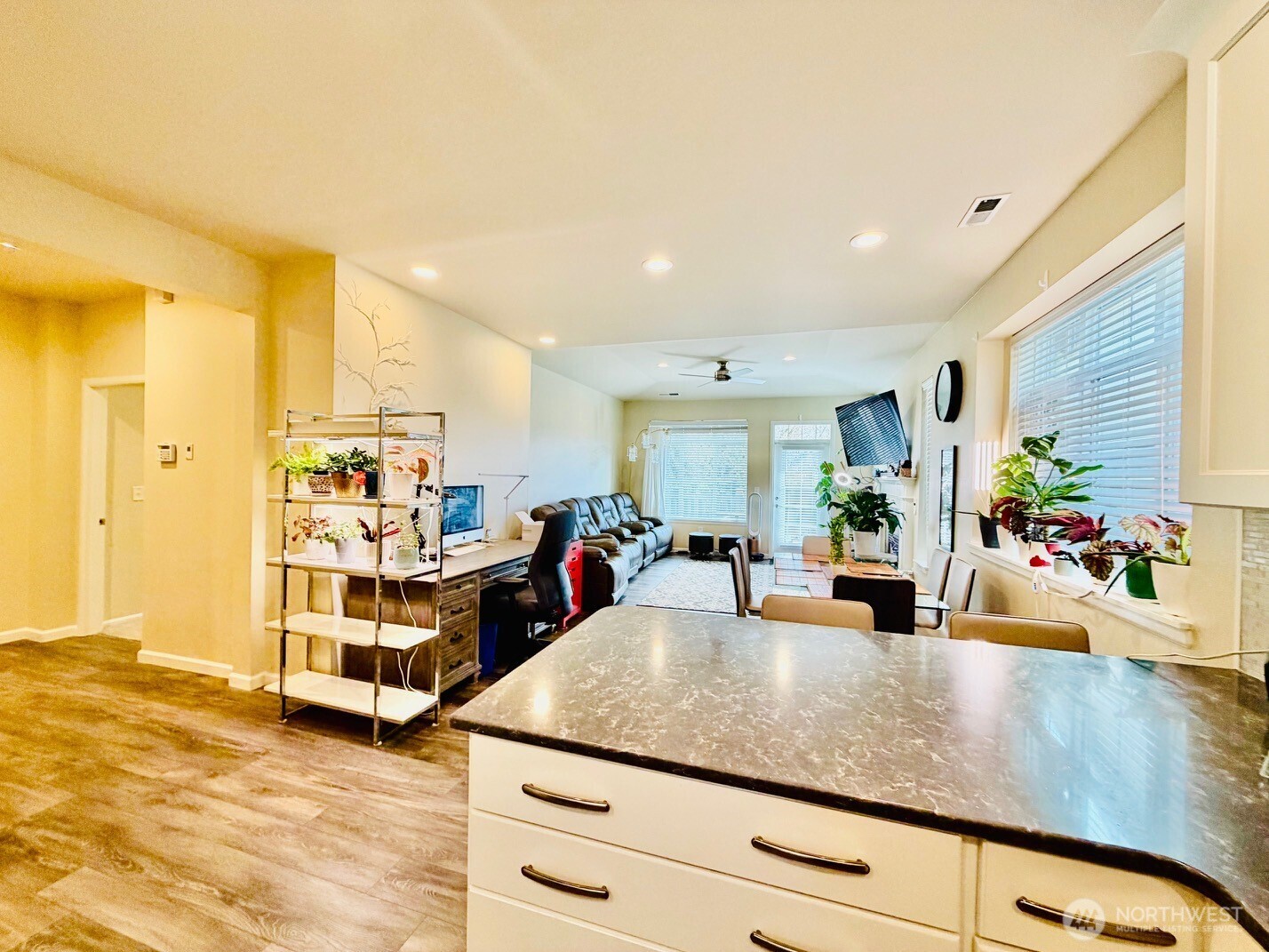 23884 NE 112th Circle #2, Redmond, WA 98053