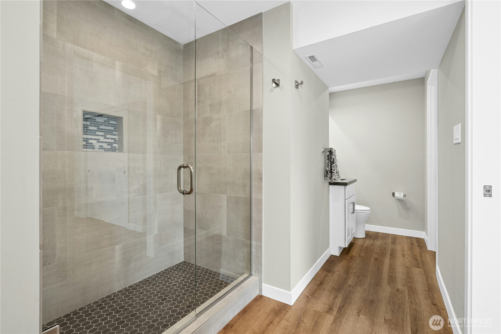 4440 137th Avenue SE, Bellevue, WA 98006