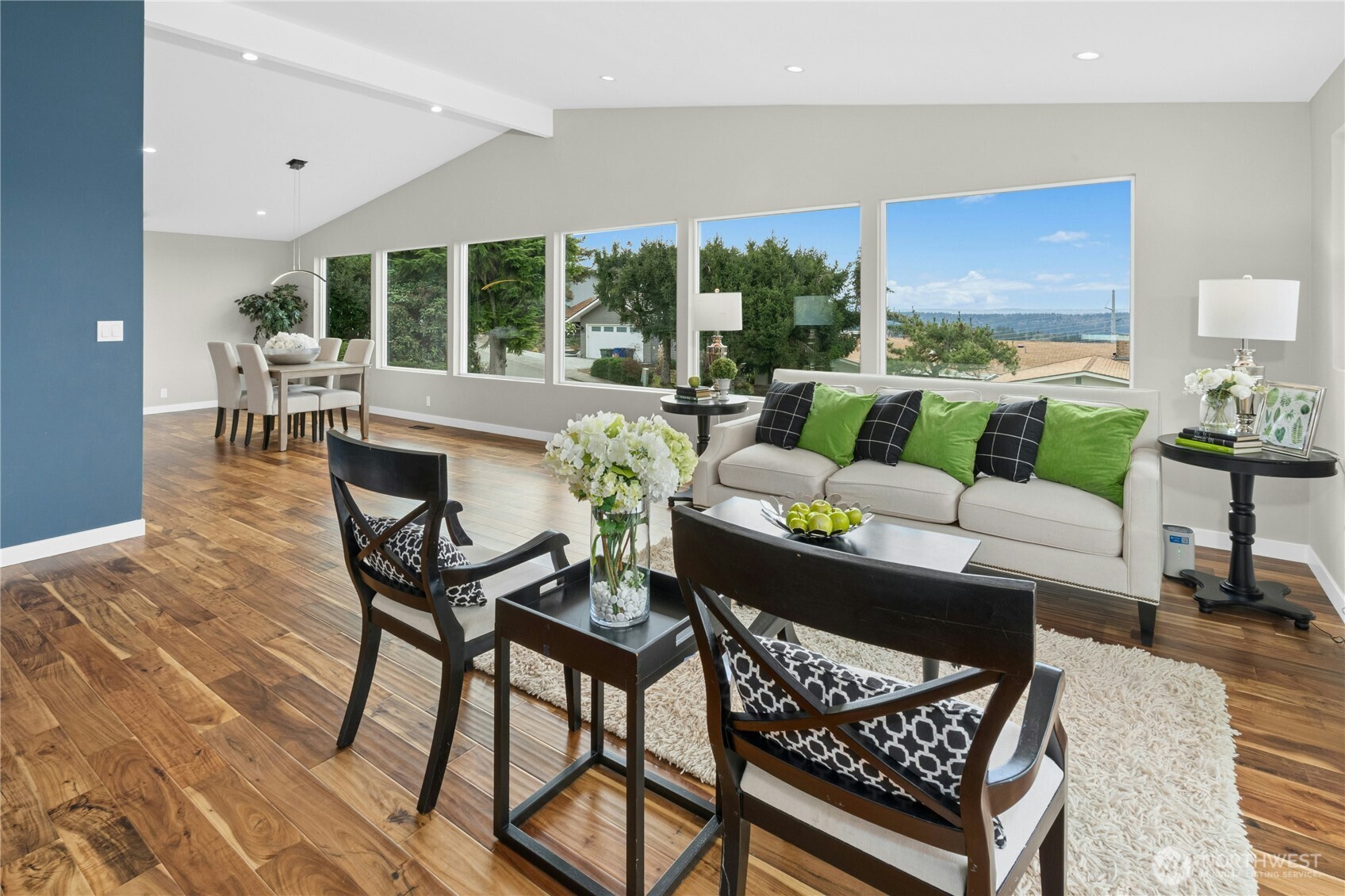 4440 137th Avenue SE, Bellevue, WA 98006