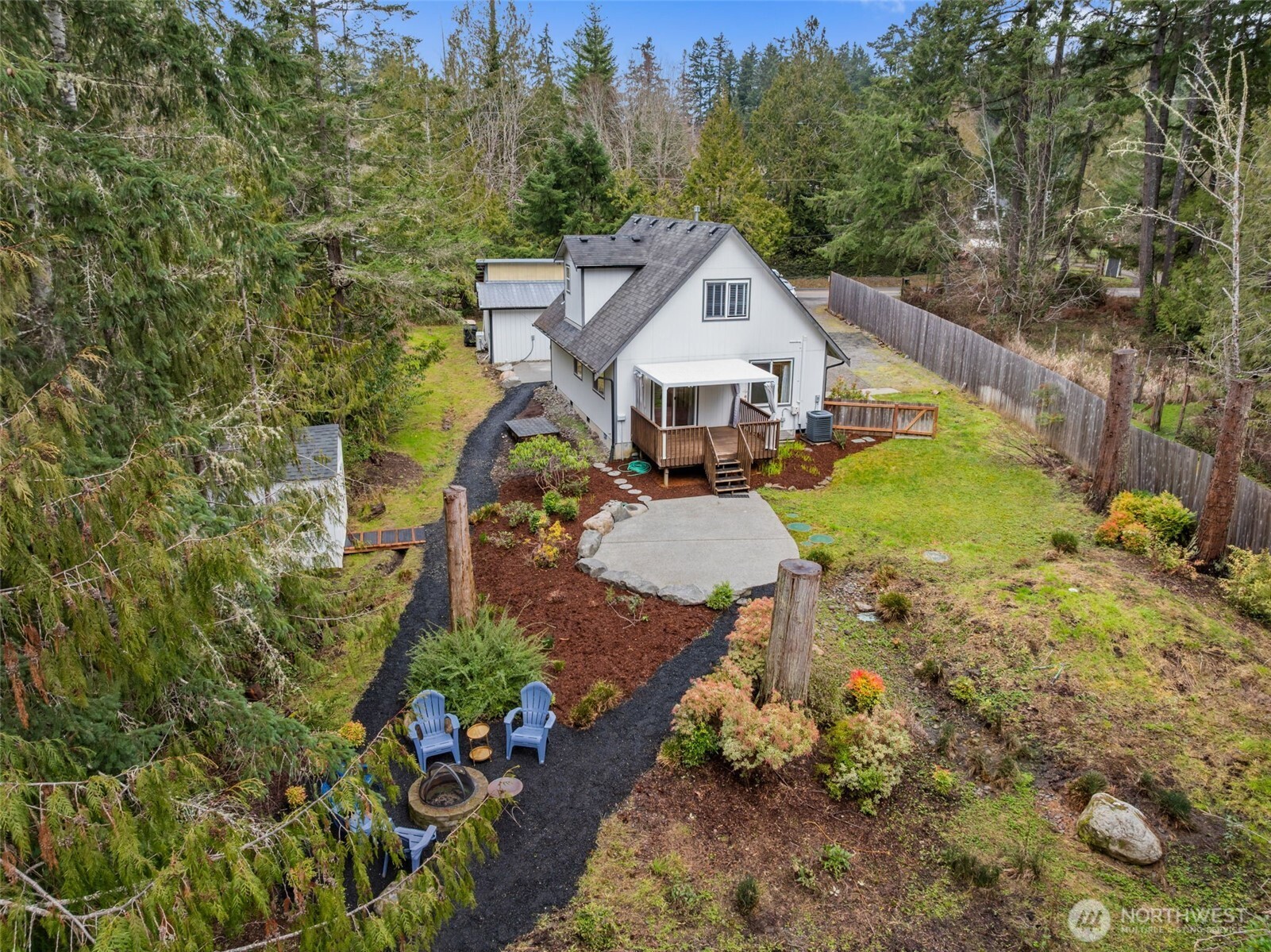 2832 Fishtrap Loop NE, Olympia, WA 98506