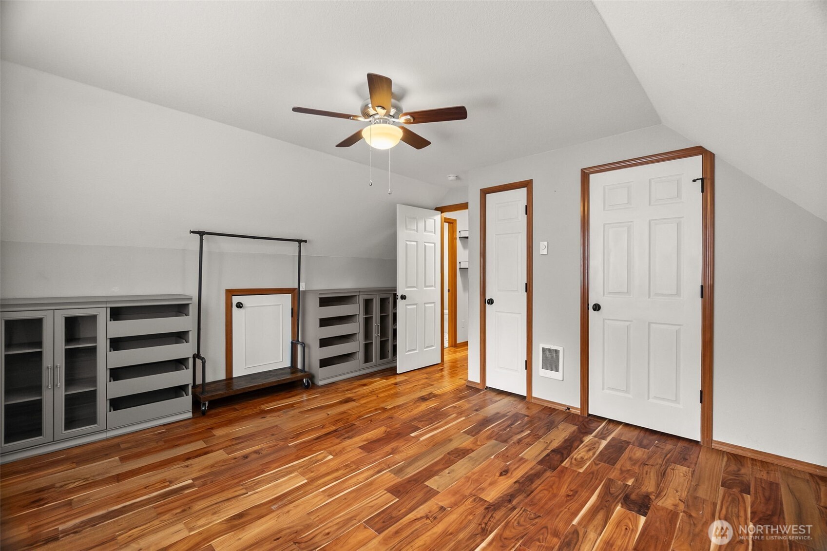 2832 Fishtrap Loop NE, Olympia, WA 98506