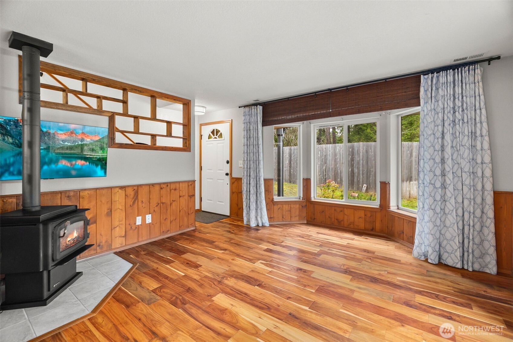 2832 Fishtrap Loop NE, Olympia, WA 98506