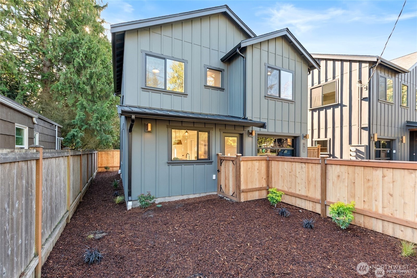 1709 NE 117th Street , Seattle, WA 98125