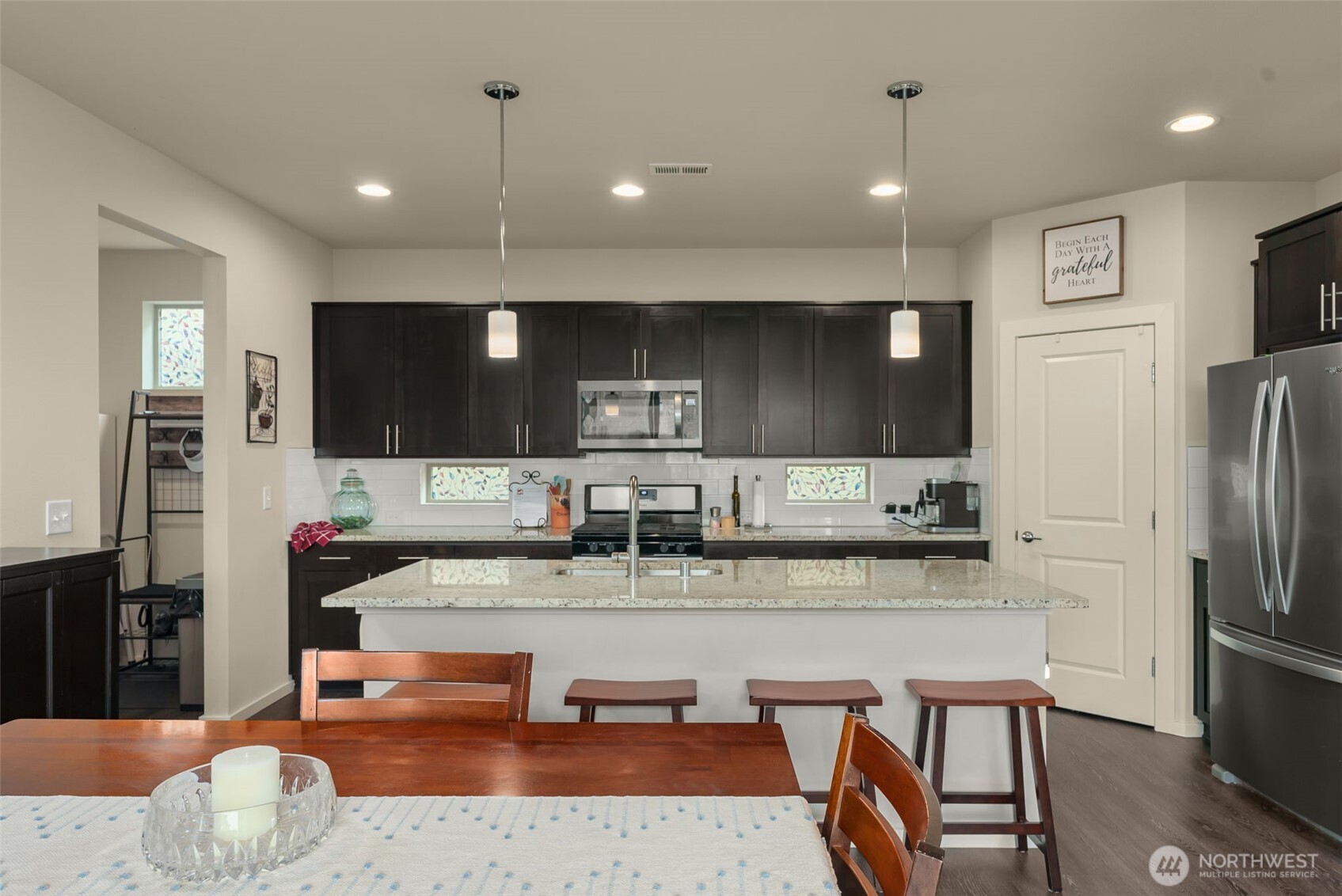 32929 Skyline Lane , Black Diamond, WA 98010